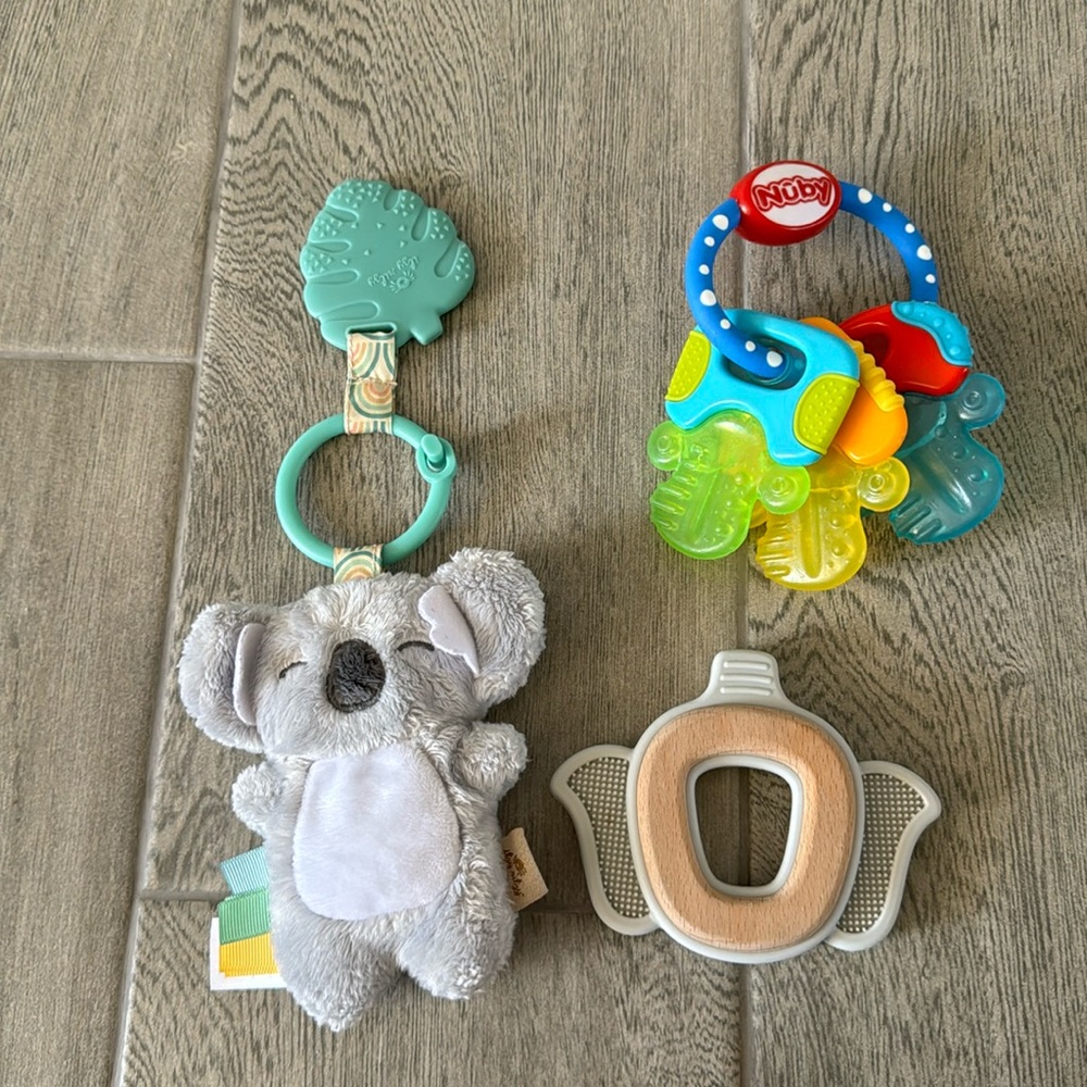 Baby teethers